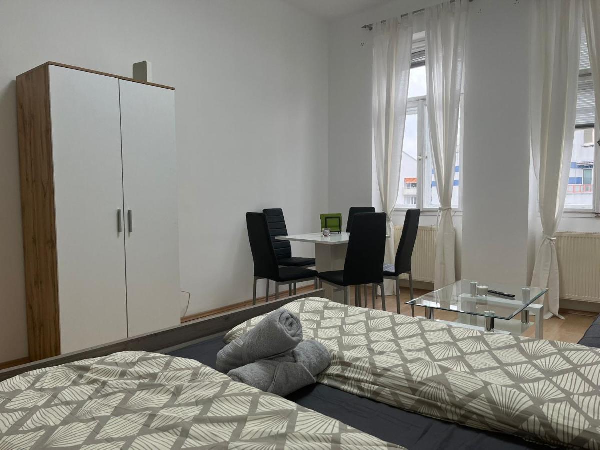 וינה Family Apartment 5P Kl מראה חיצוני תמונה