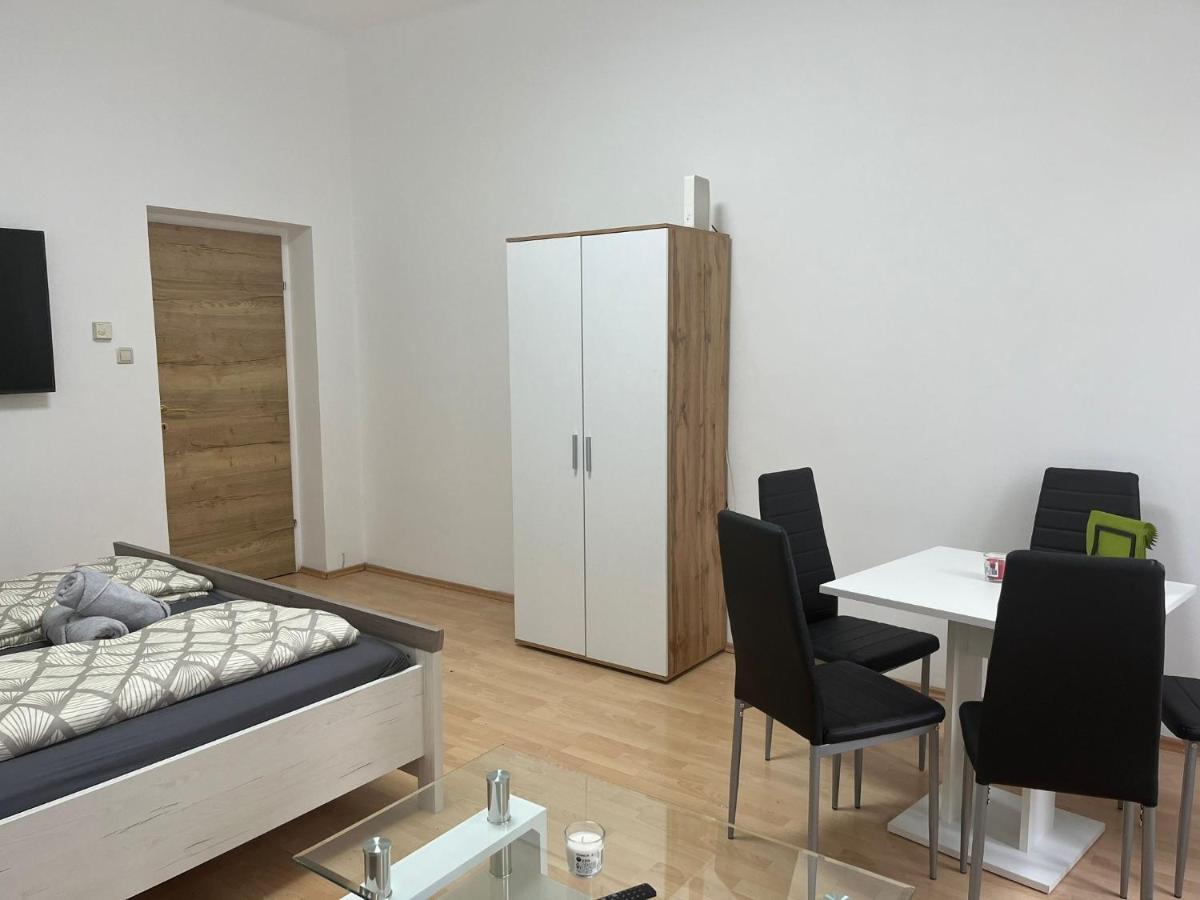 וינה Family Apartment 5P Kl מראה חיצוני תמונה