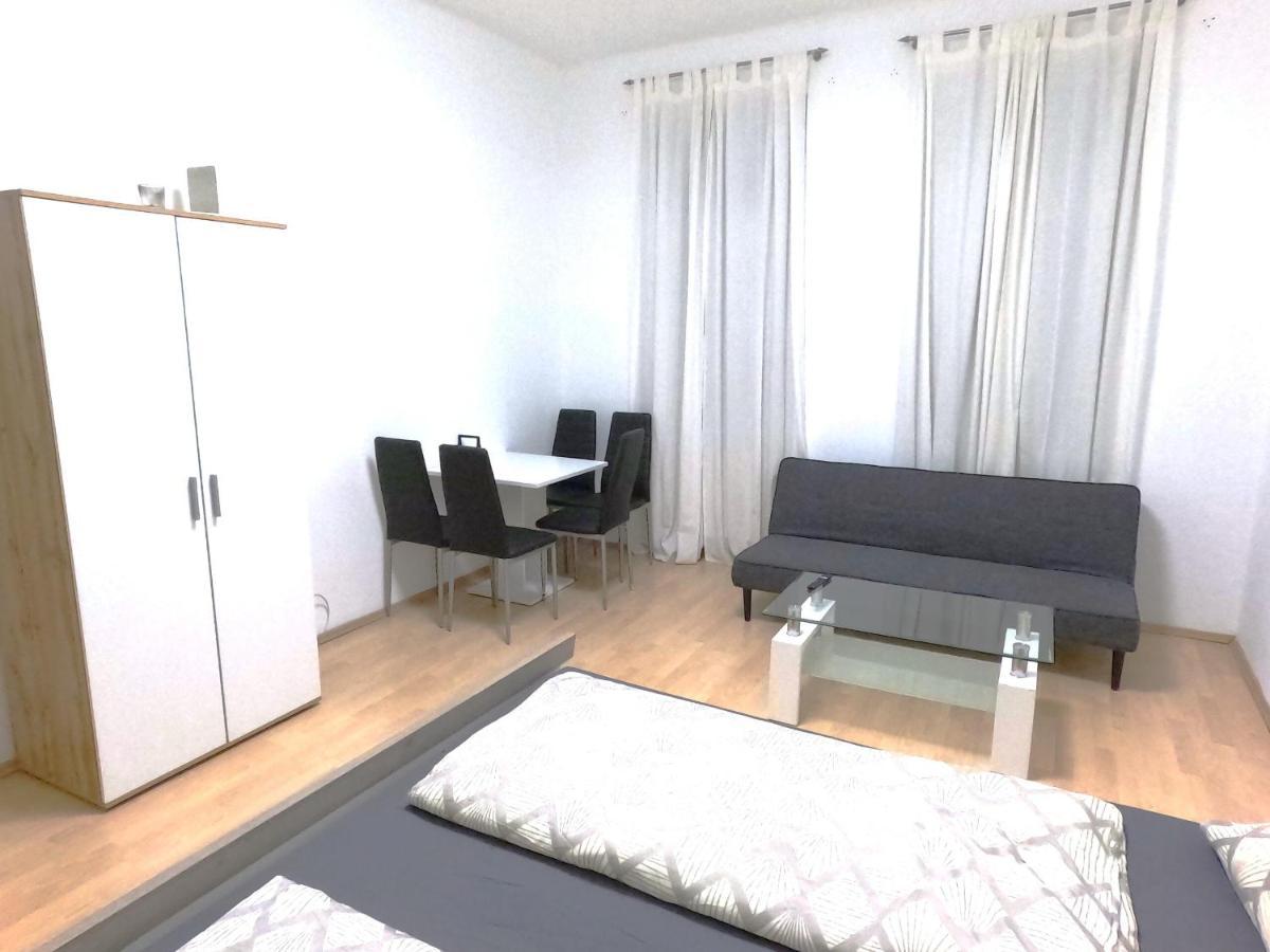 וינה Family Apartment 5P Kl מראה חיצוני תמונה